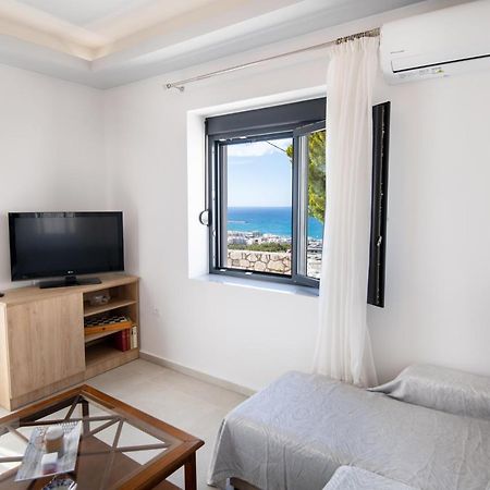George'S Apartment Rethymno  Bagian luar foto