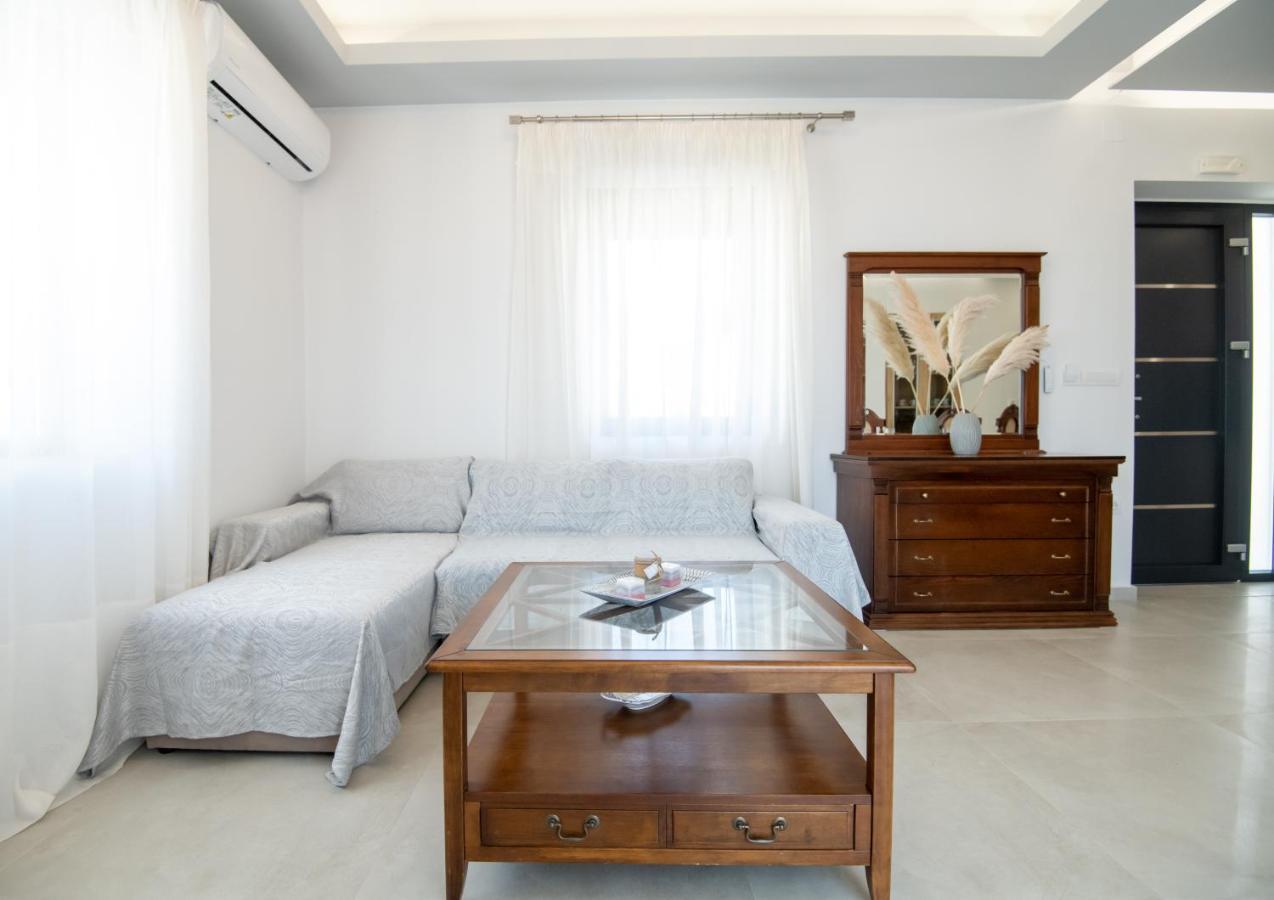 George'S Apartment Rethymno  Bagian luar foto