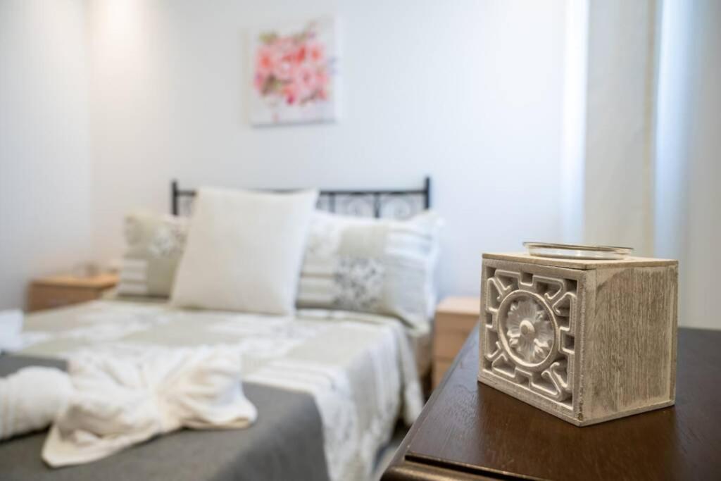 George'S Apartment Rethymno  Bagian luar foto