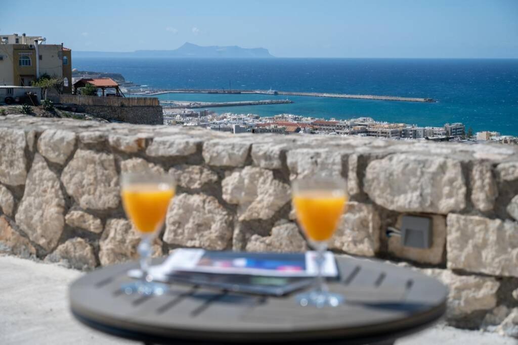 George'S Apartment Rethymno  Bagian luar foto