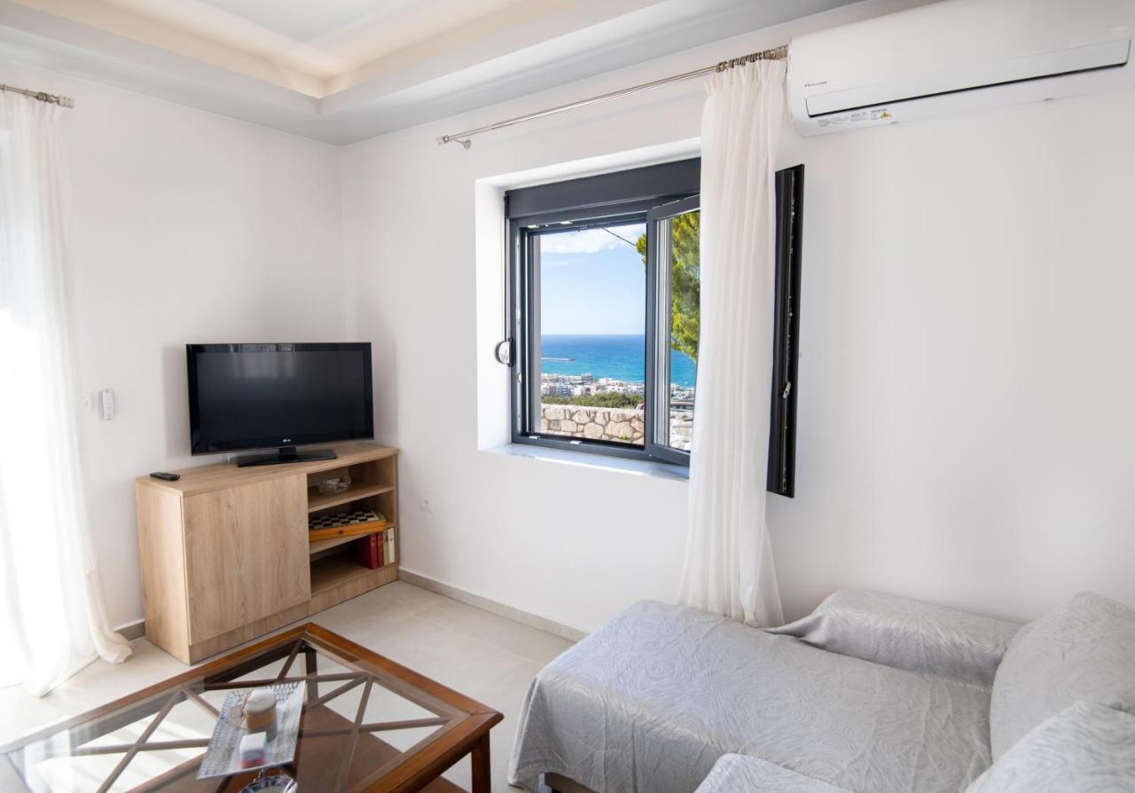 George'S Apartment Rethymno  Bagian luar foto