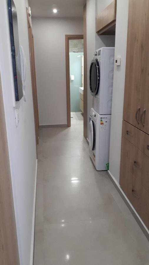 George'S Apartment Rethymno  Bagian luar foto